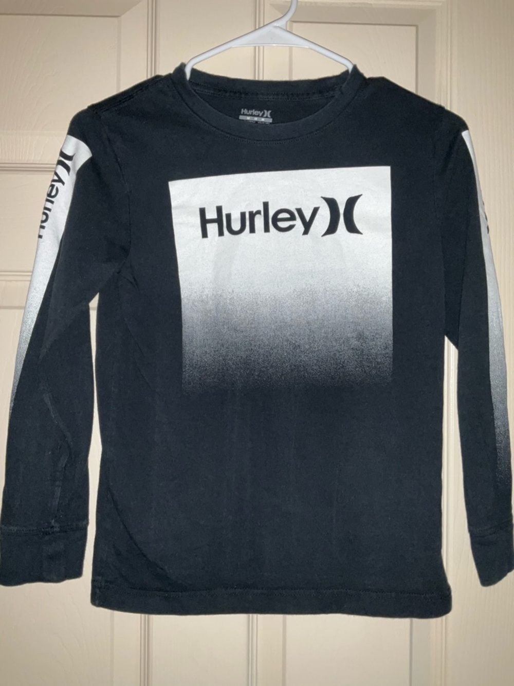 Hurley Black Long Sleeve Child Size Medium Coastal Skate Surf